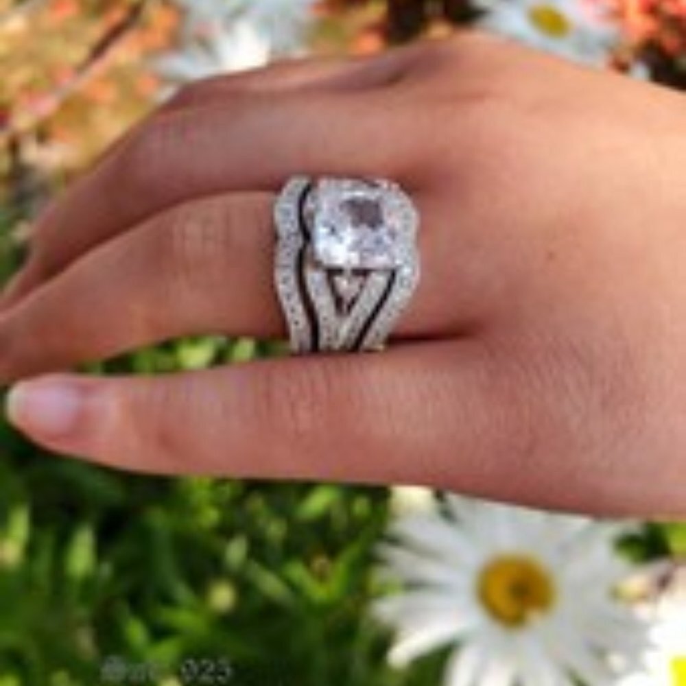NEW 925 STERLING SILVER PRINCESS DIAMOND CUT WEDDING RINGS ENGAGEMENT RING SET - Picture 4 of 4